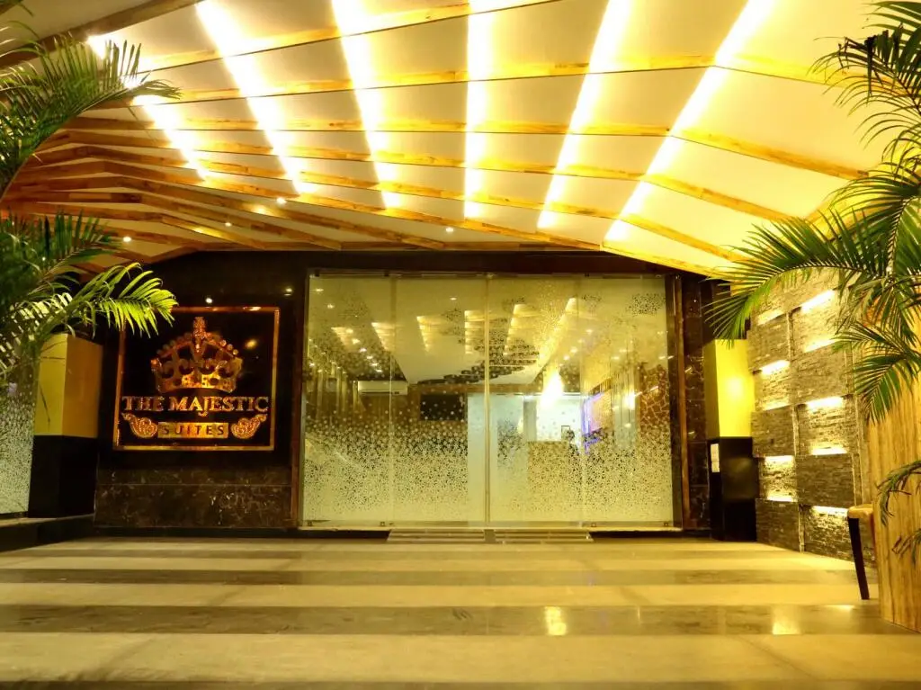 Колката: The Majestic Suites
