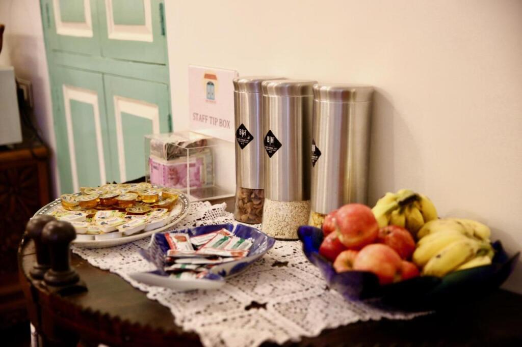 Санголда: Lar Amorosa Boutique Hotel - Goa