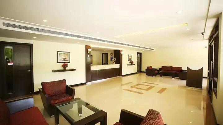 Карнул: Hotel Rajvihar Deluxe