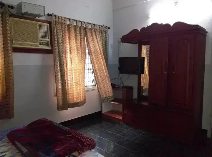 Гуруваюр: Hotel Ayodhya