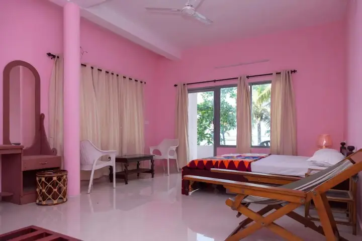 Мухамма: orchid lake view homestay