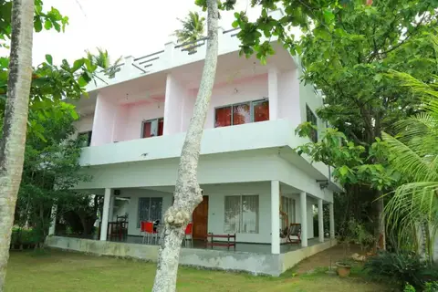 orchid lake view homestay — фото 1