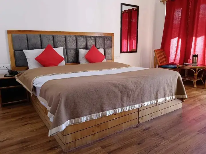 Лех: Hotel Lhalingkha