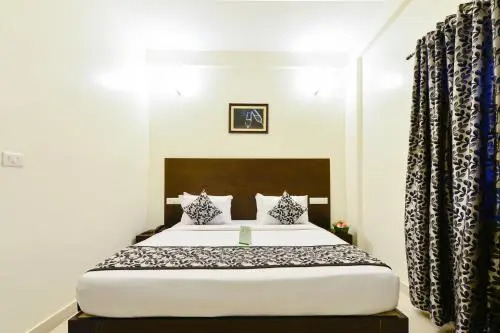 Шиккамагалуру: Giri Inn