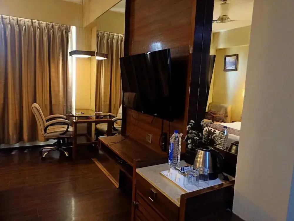 Ахмедабад: Hotel Super Inn Armoise