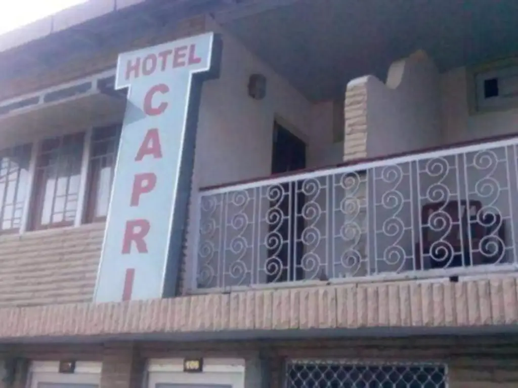 Наинитал: Hotel Capri