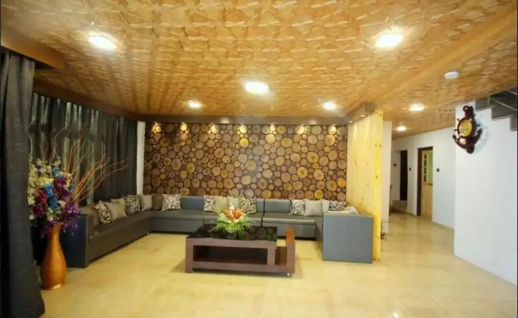 Шринагар: Hotel Green Leaf