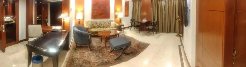 Нью-Дели: The Hans Hotel New Delhi