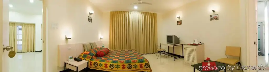Агра: Grand Hotel Agra