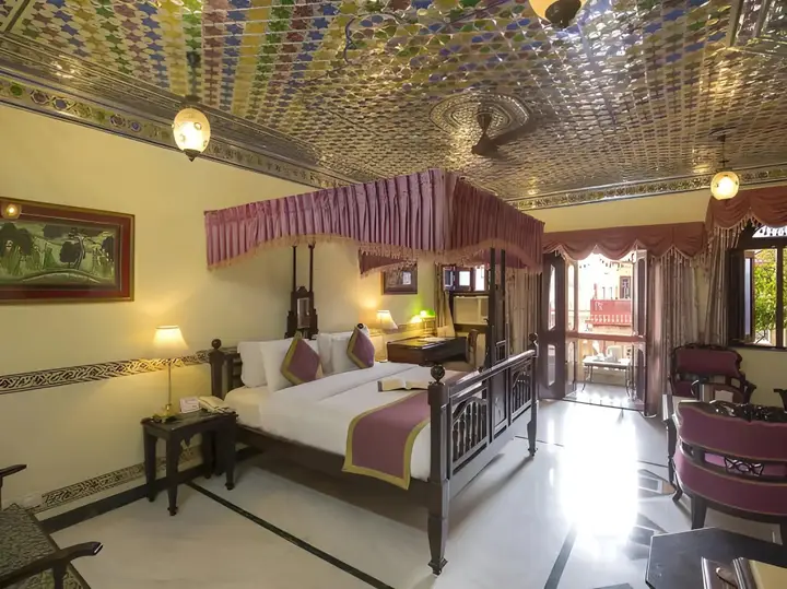 Джайпур: Umaid Bhawan - A Heritage Style Boutique Hotel