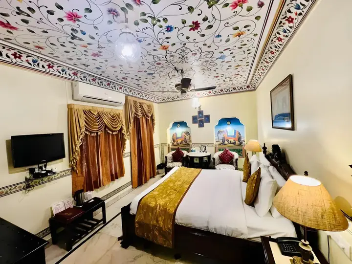 Джайпур: Umaid Bhawan - A Heritage Style Boutique Hotel