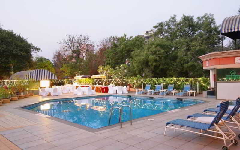 Пуна: Sun-n-Sand Pune