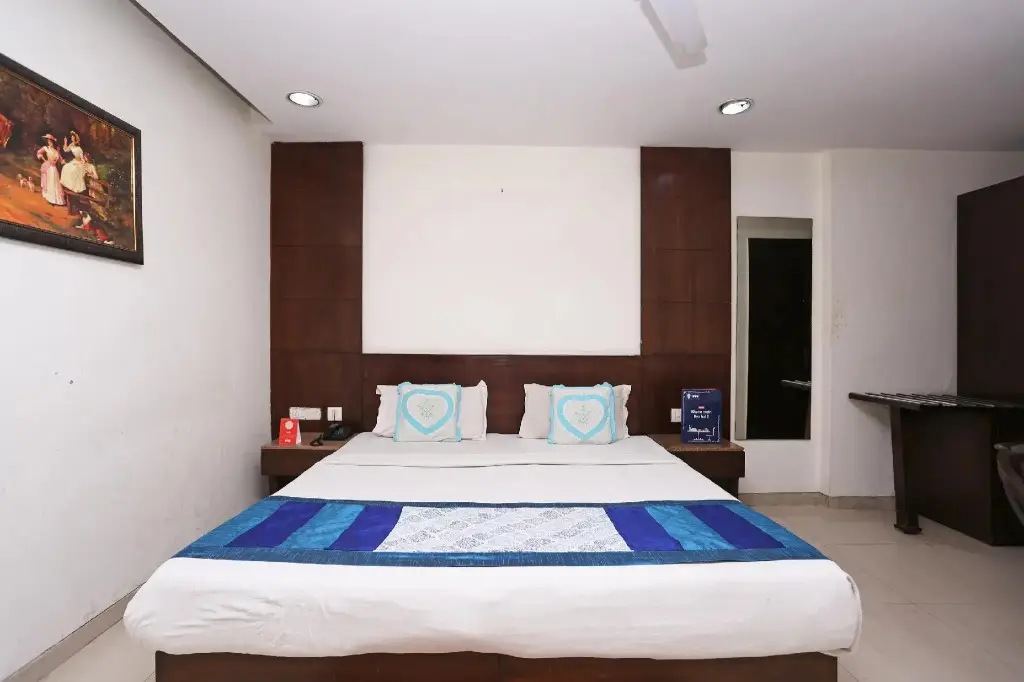 Нью-Дели: Hotel Grand Peepal