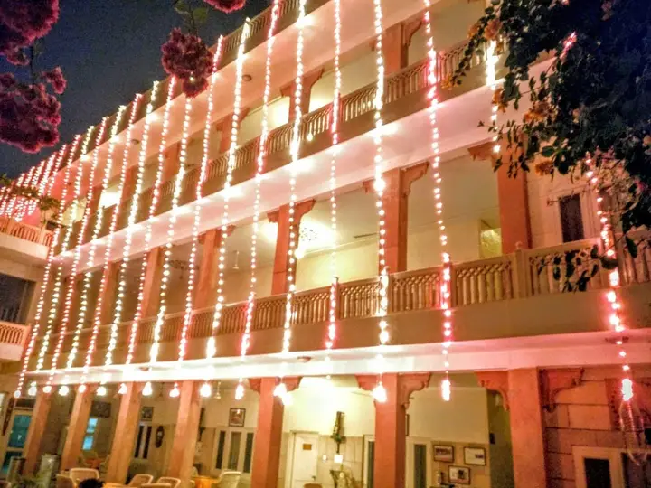 Джайпур: Suryaa Villa - A City Centre Hotel