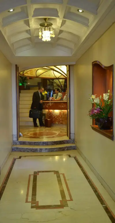 Мумбаи: Sea Palace Hotel