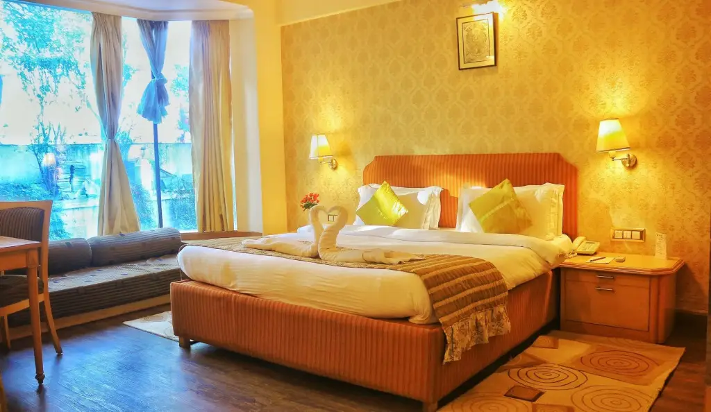 Нью-Дели: Dee Marks Hotel & Resorts
