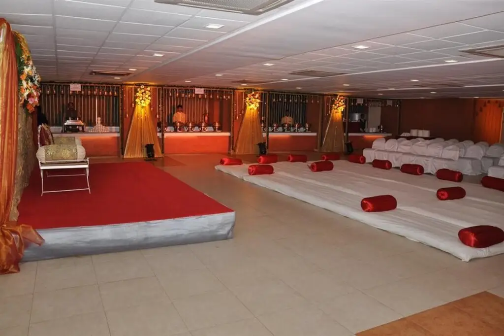 Мумбаи: Krishna Palace Hotel