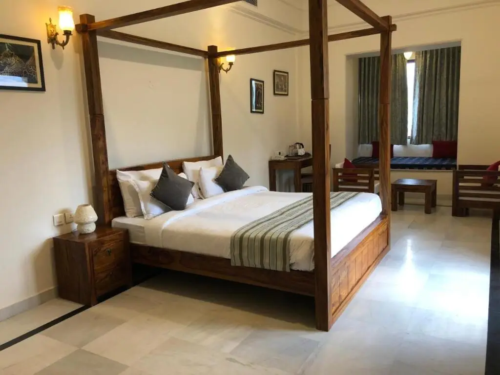 Амбер: Hotel Raj Bagh Palace