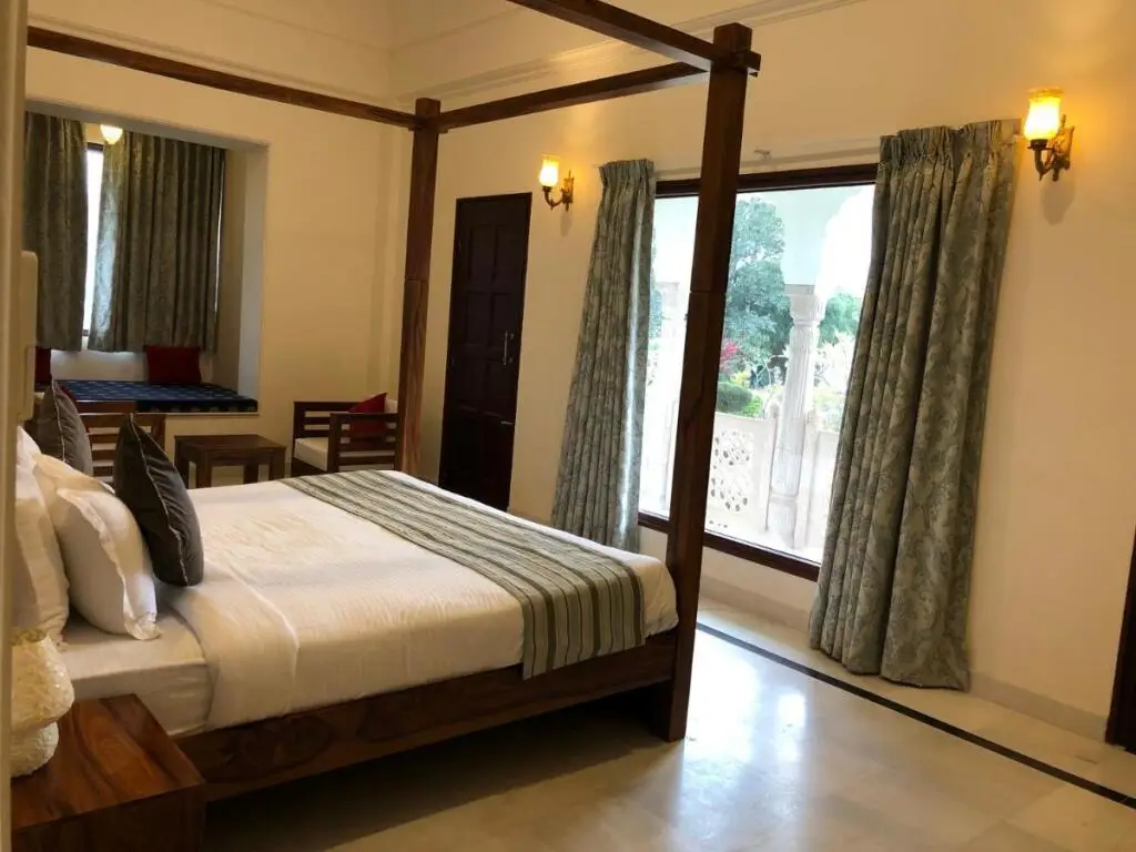Амбер: Hotel Raj Bagh Palace