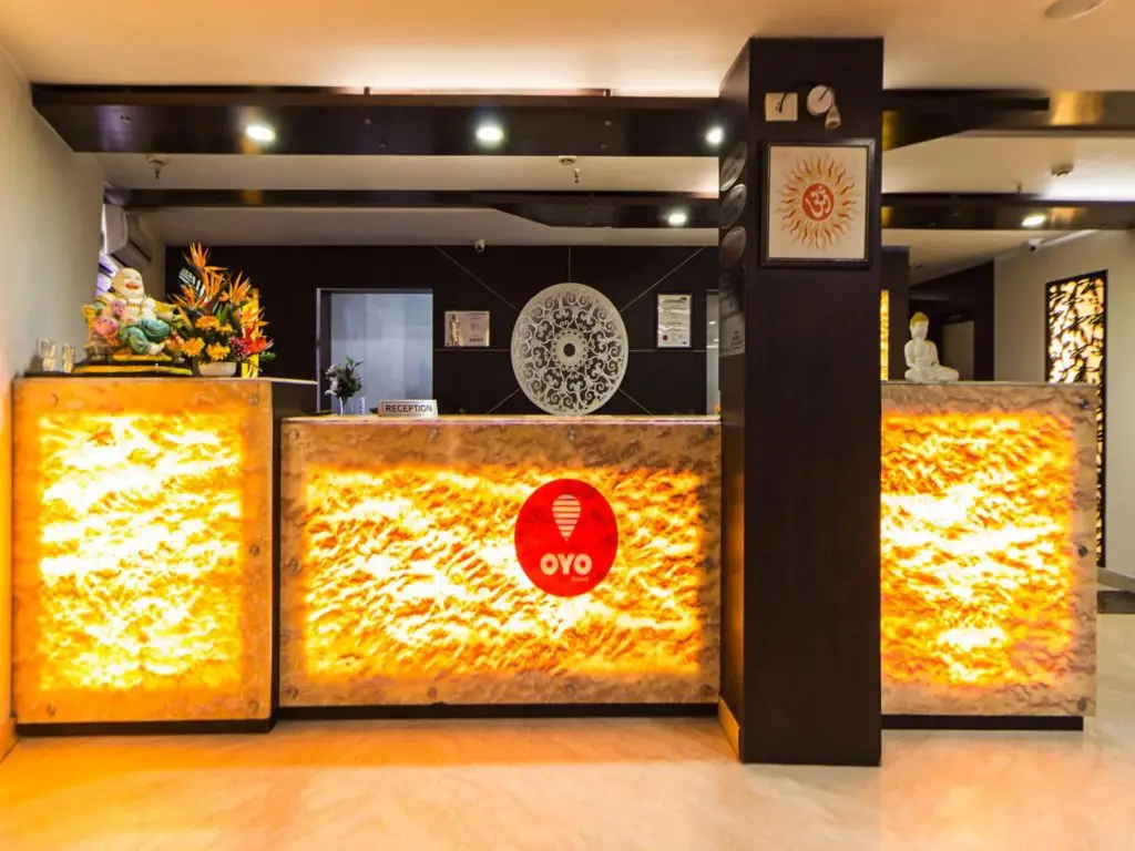 Нью-Дели: La Sapphire Airport Hotel