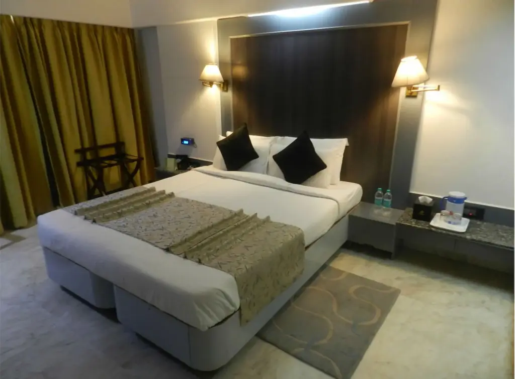 Мумбаи: The Emerald Hotel & Executive Apartments
