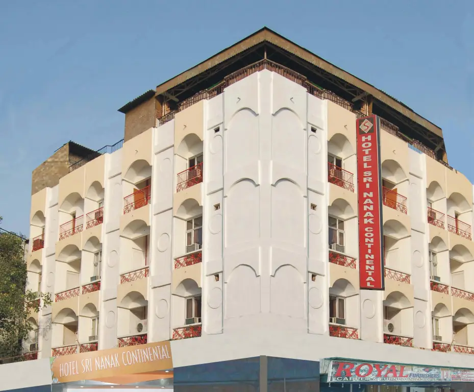 Hotel Sri Nanak Continental — фото 1