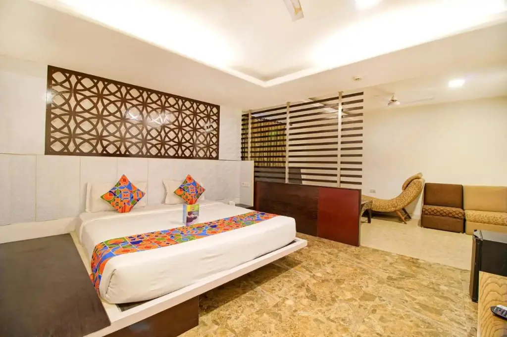 Нью-Дели: Fabhotel White Klove