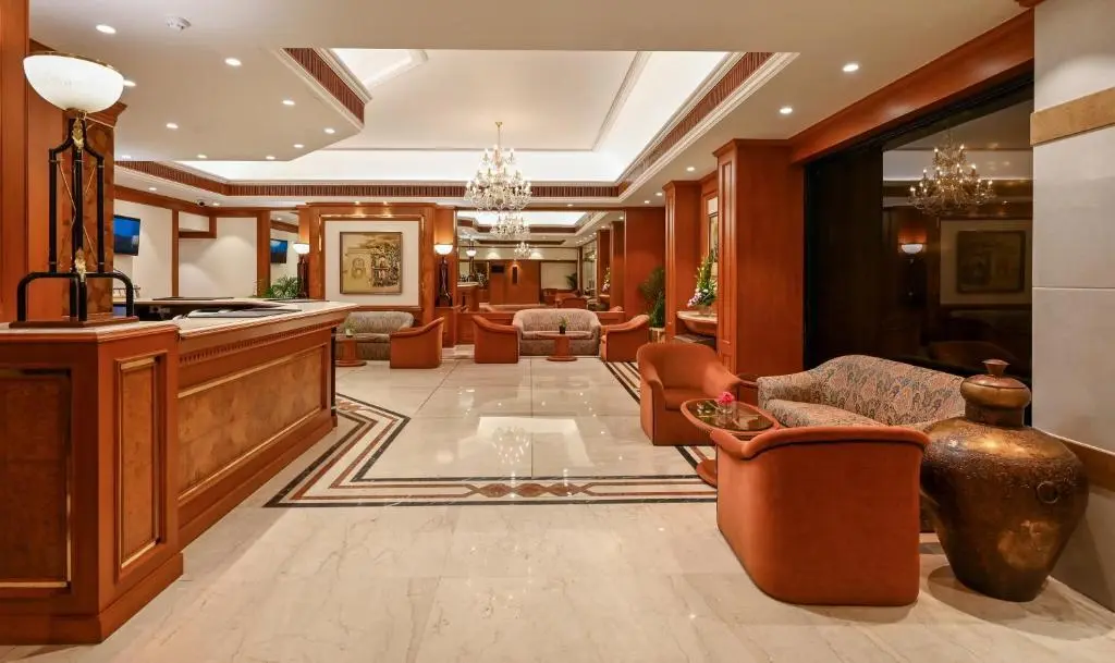 Мумбаи: Fariyas Hotel
