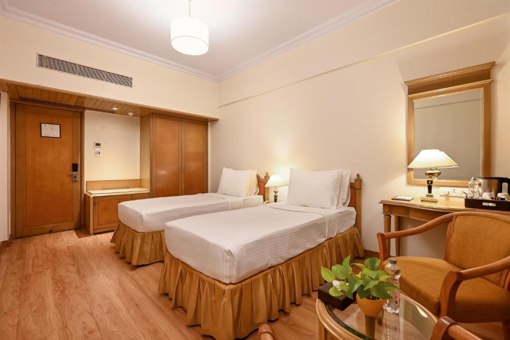 Мумбаи: Fariyas Hotel