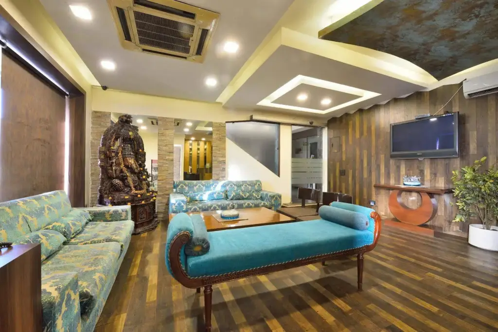 Нью-Дели: OYO 9761 Hotel Clark Heights