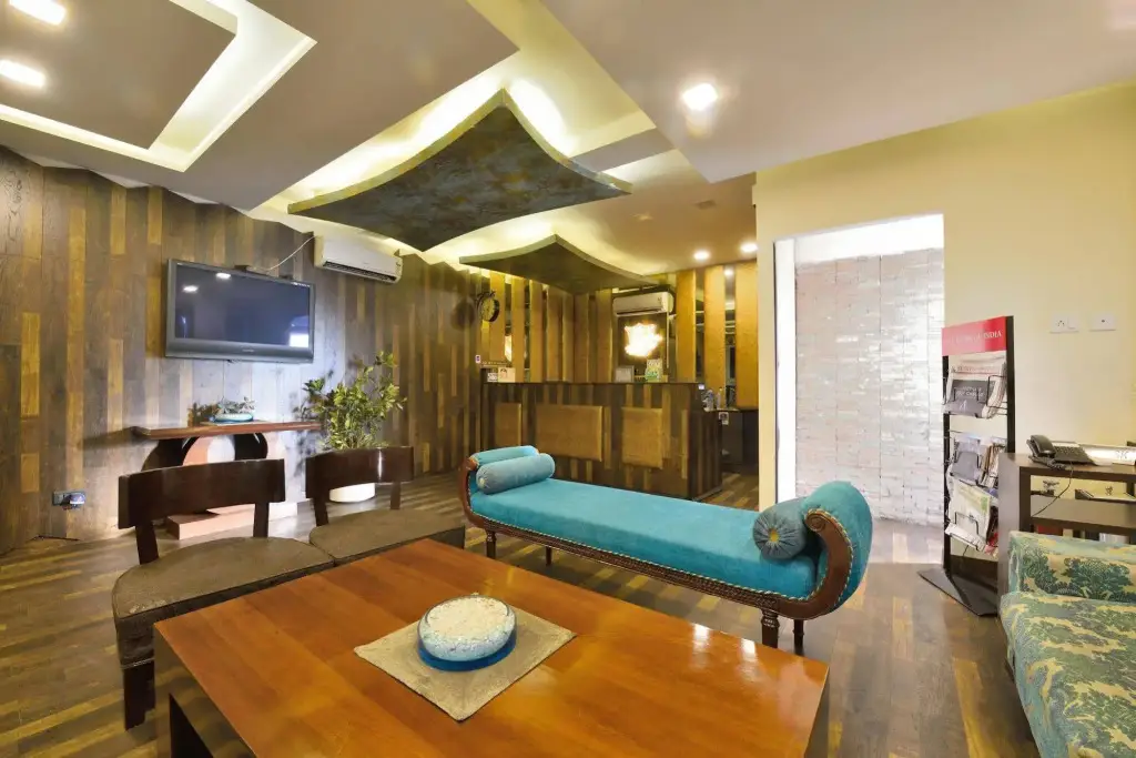 Нью-Дели: OYO 9761 Hotel Clark Heights