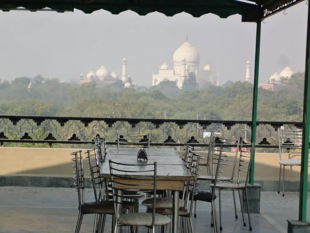 Hotel Taj Plaza — фото 1