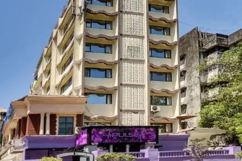 Ramee Guestline Hotel Khar — фото 1