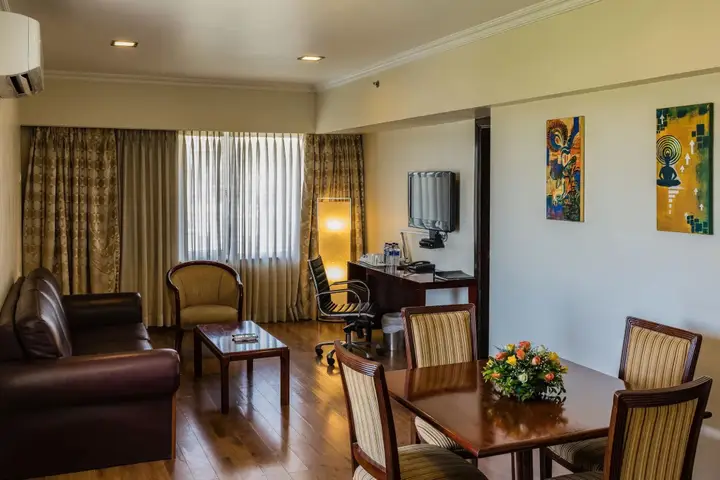 Мумбаи: The Residence Hotel and Apartment