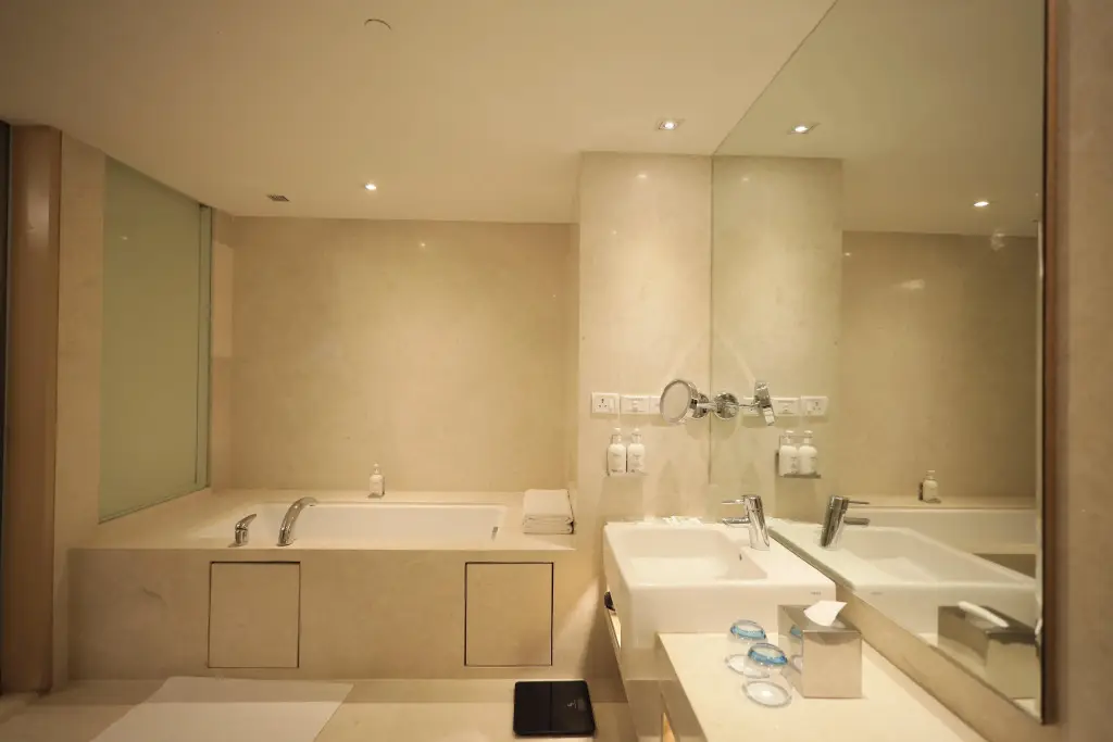 Мумбаи: Holiday Inn Mumbai International Airport by IHG