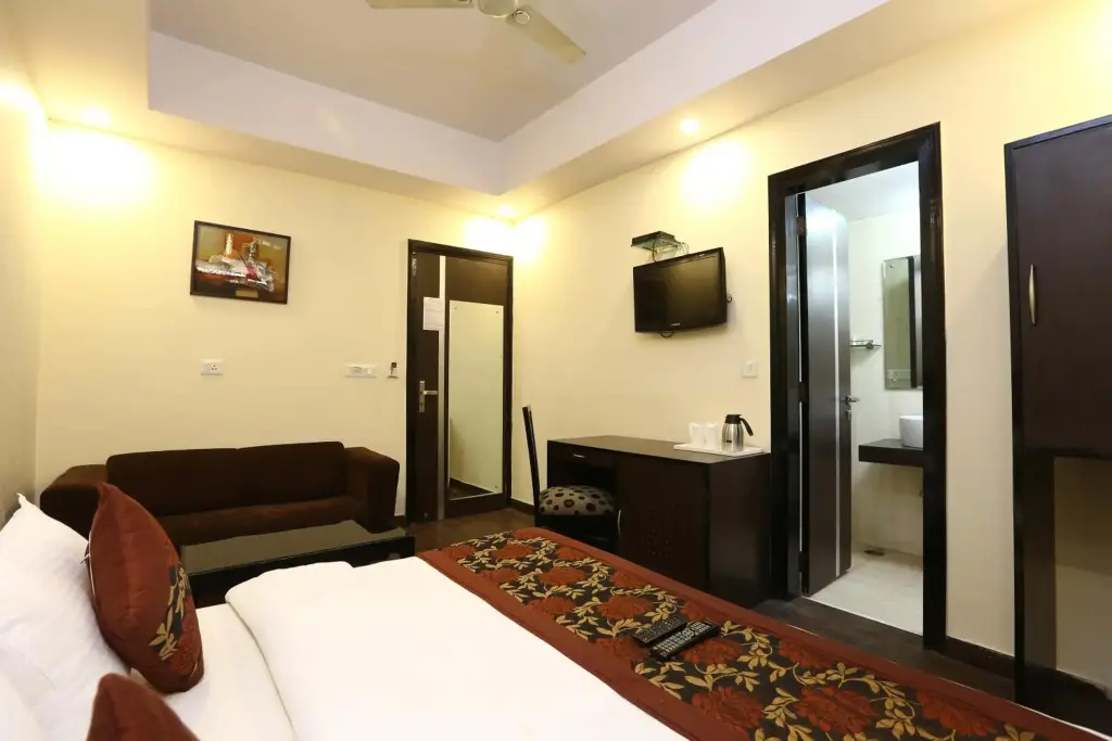 Нью-Дели: Hotel Kingston Park