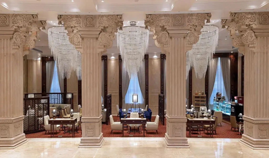 Пуна: Sheraton Grand Pune Bund Garden Hotel