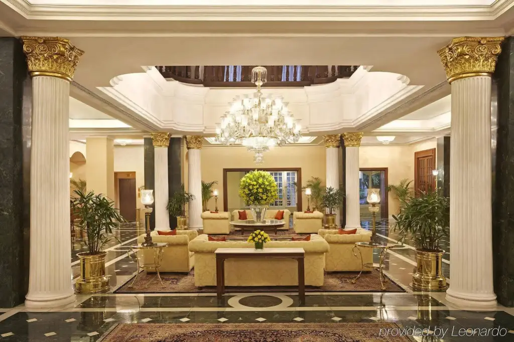 The Oberoi Grand Kolkata Hotel — фото 1