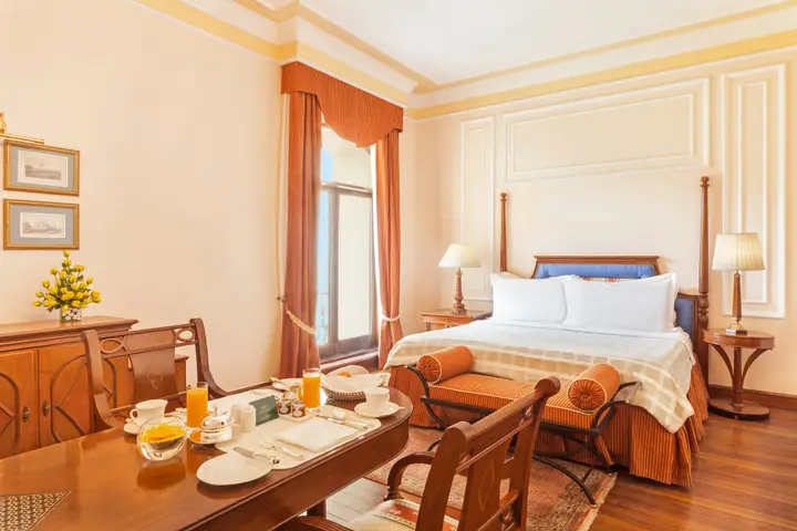 Колката: The Oberoi Grand Kolkata Hotel