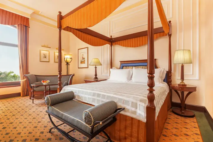Колката: The Oberoi Grand Kolkata Hotel