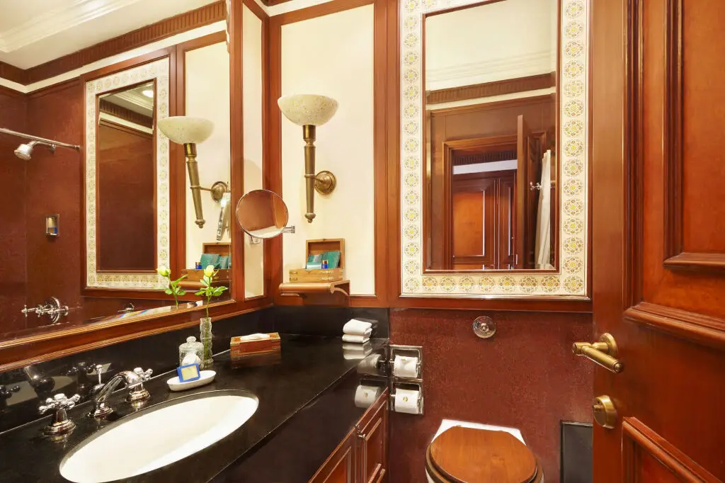 Колката: The Oberoi Grand Kolkata Hotel
