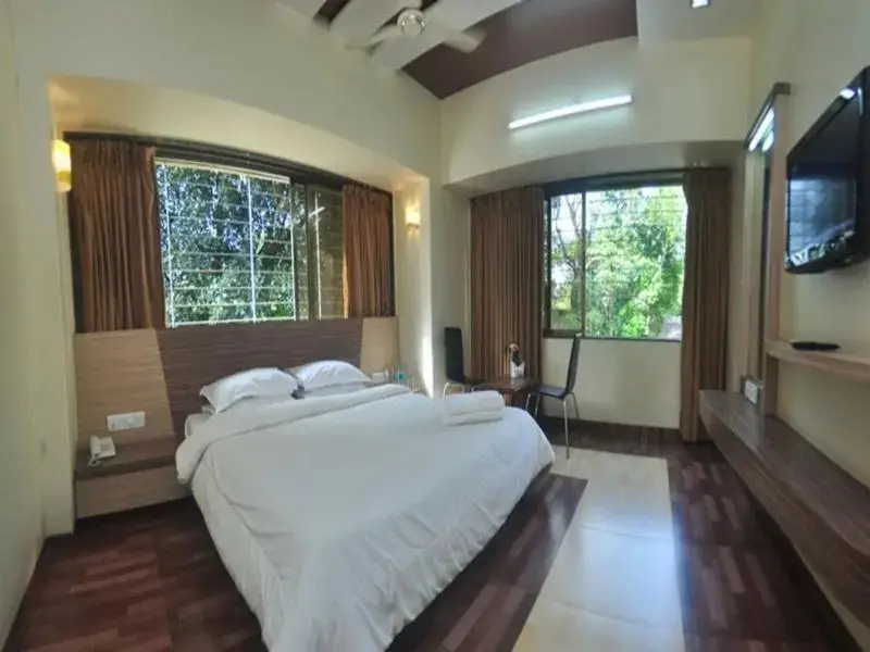 Лонавала: Hotel Hari International