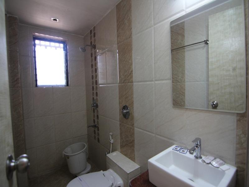 Лонавала: Hotel Hari International