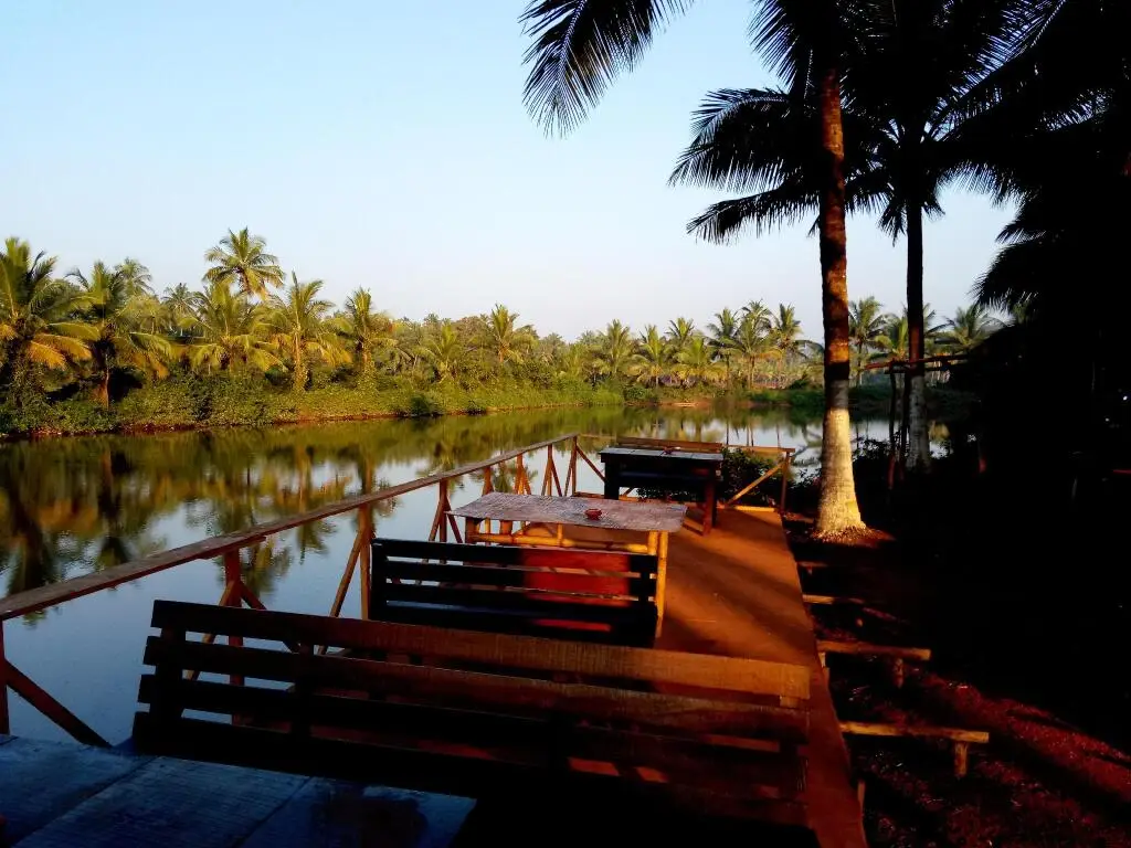 Om Lake Resort — фото 1