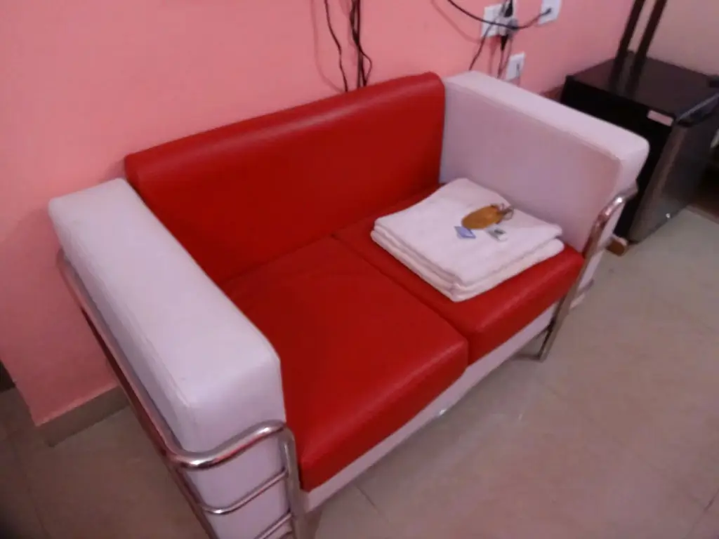 Гайя: Hotel Viraat Inn