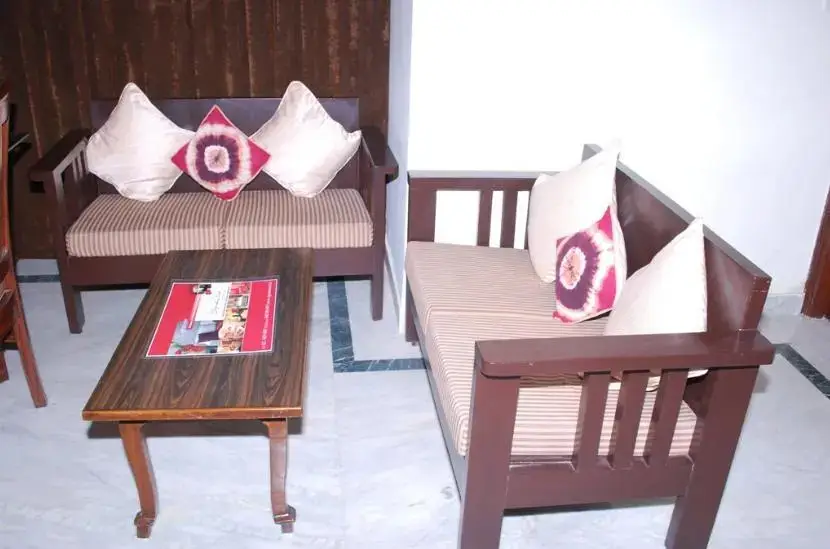 Нойда: The Signature Crest - Noida