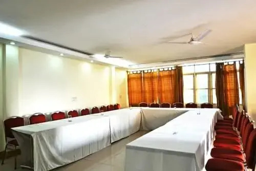 Нью-Дели: Sri Krishna Palace