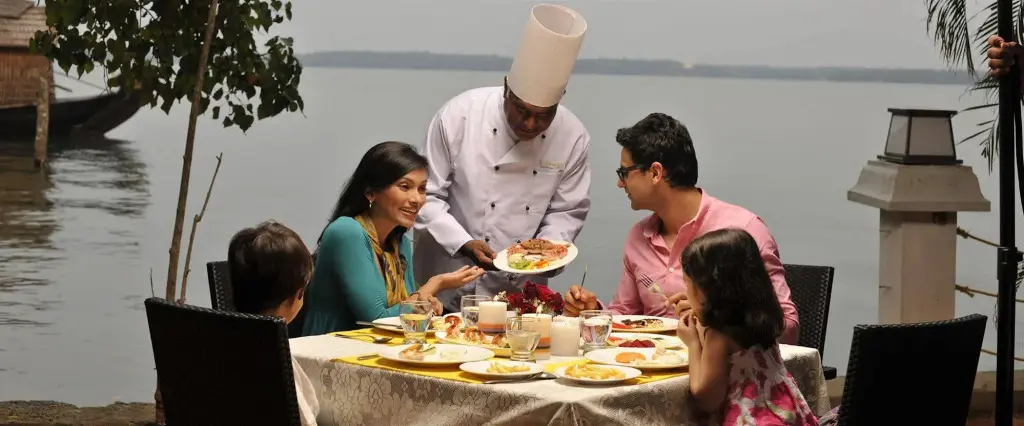 Паравур: Club Mahindra Ashtamudi