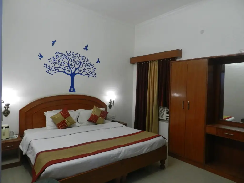 Кхаджурахо: EuroStar Inn