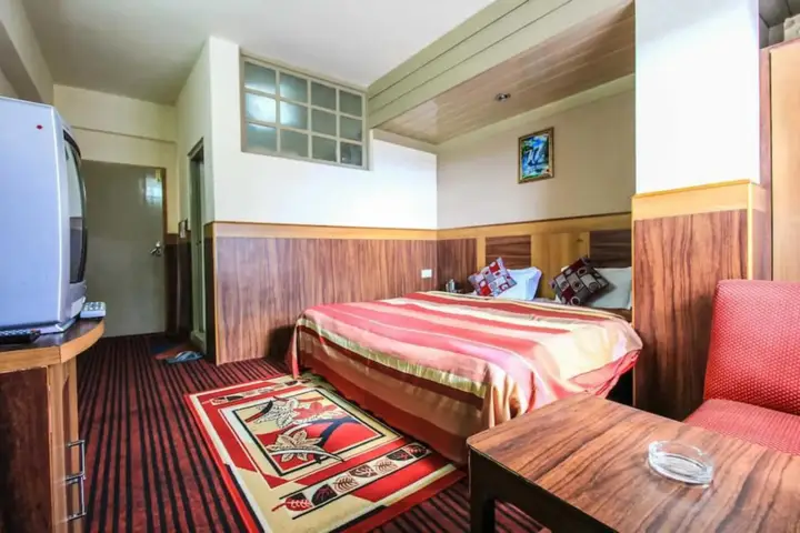 Дарджилинг: Hotel Marvel International And Resturant